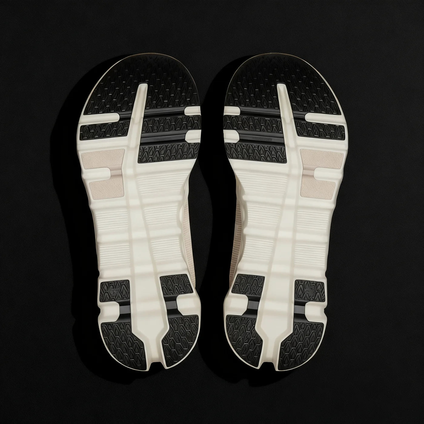 Performance Running Shoe — Pearl Desert