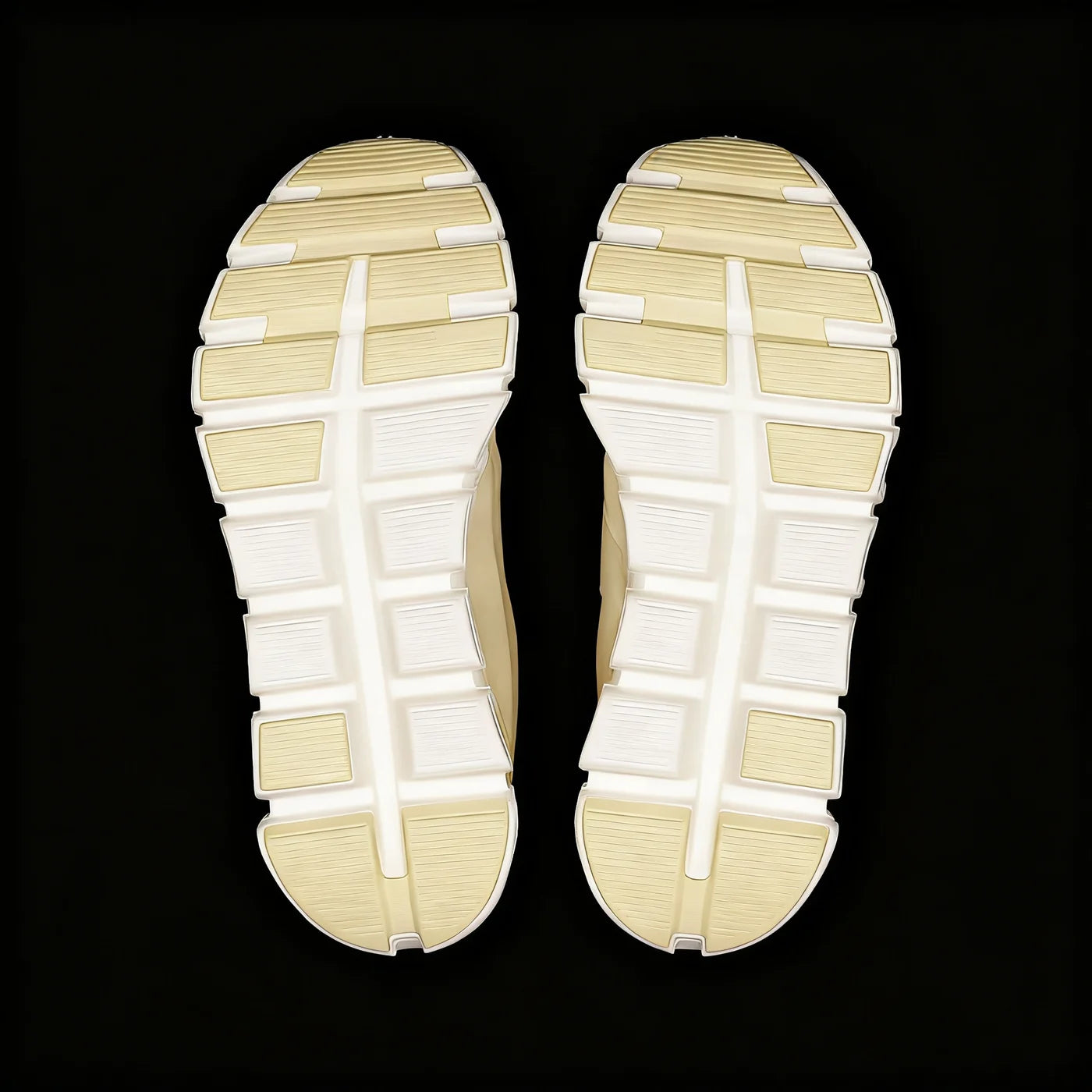 Performance Running Shoe — Cast
